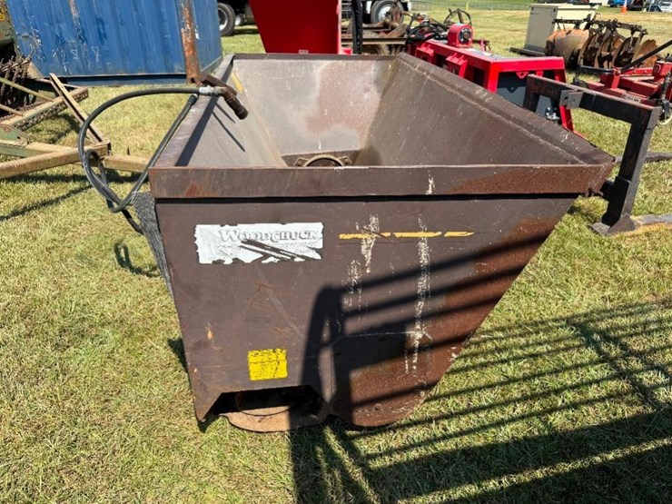 woodchuck-80"-shavings-spreader-attachment-image-7