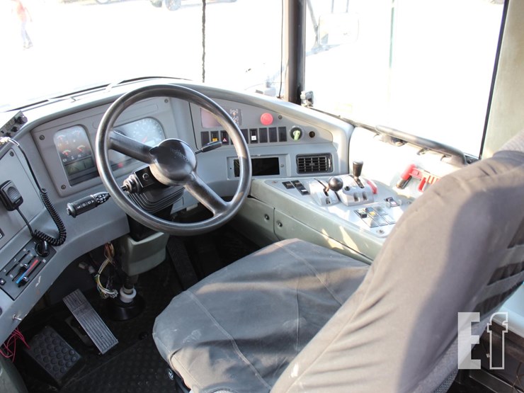 2006-volvo-a25d-image-2