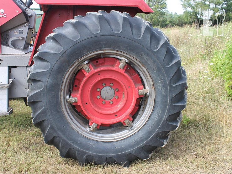 massey-ferguson-1085-image-5