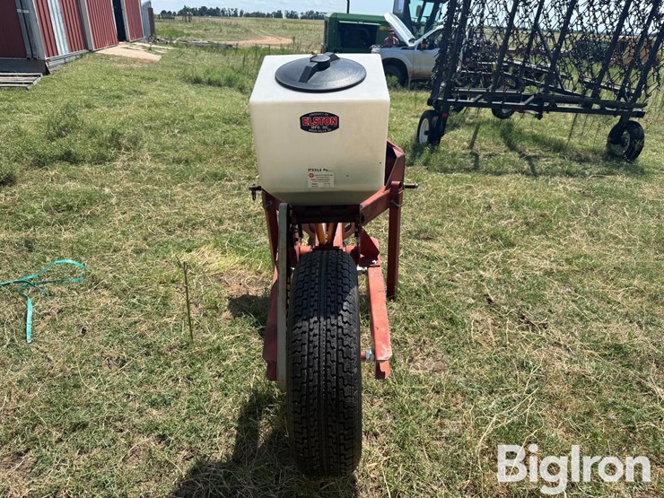 elston-ga700-image-6