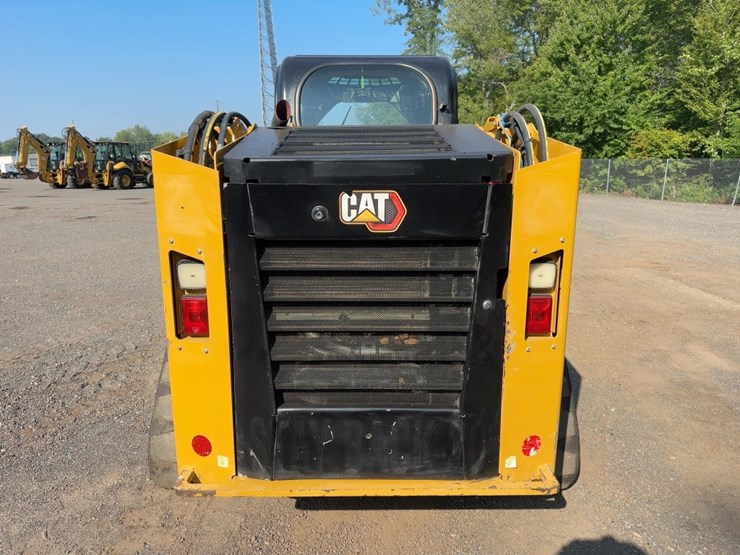 2022-caterpillar-279d3-image-4