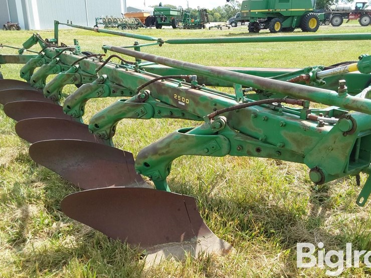 john-deere-2500-image-19