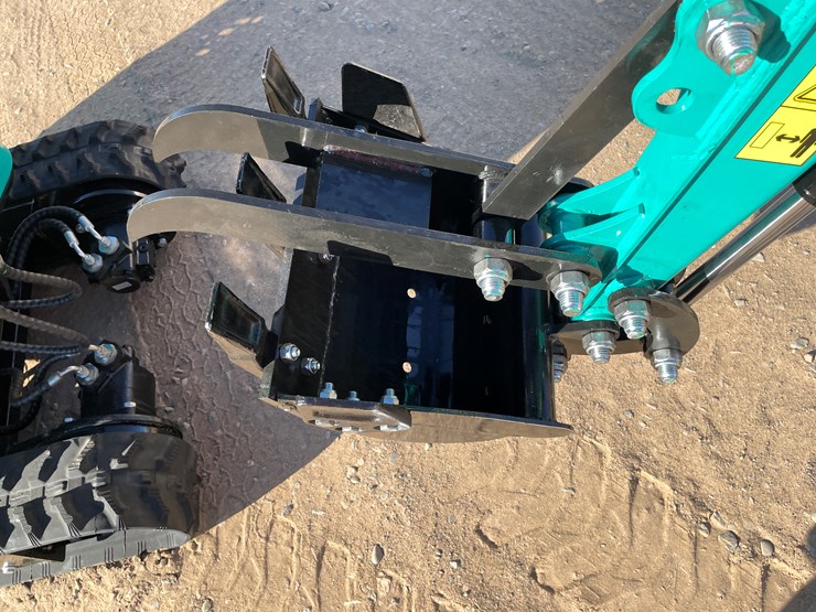 #9436-•-2025-unused-cfg-mini-excavator-image-5