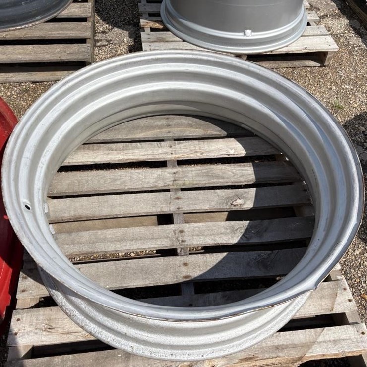 11x38 Rim
