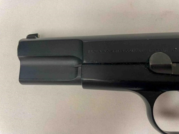 browning-hi-power-9mm-pistol-image-5