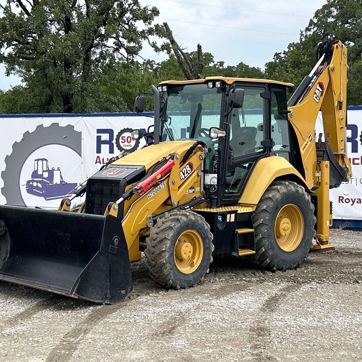 2021 CATERPILLAR 428