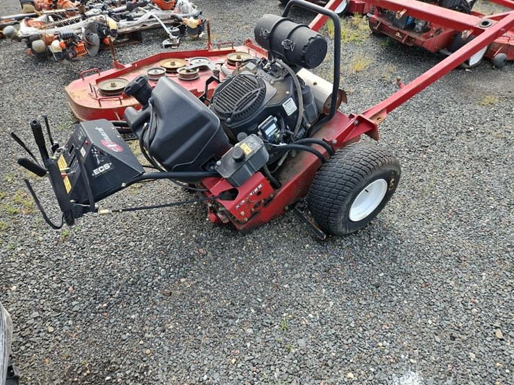 exmark-turf-tracer-walk-behind-mower-image-3