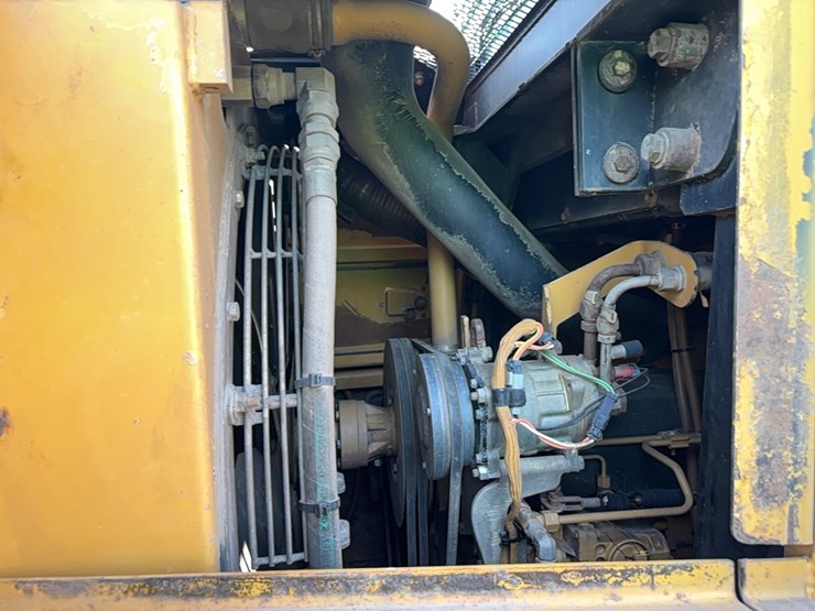 caterpillar-963c-image-17