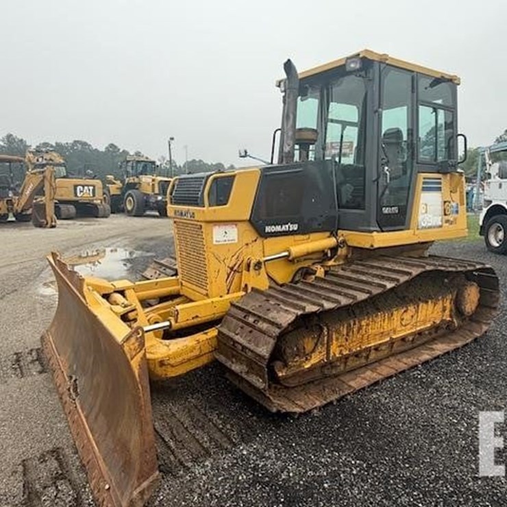 2005 KOMATSU D39PX-21