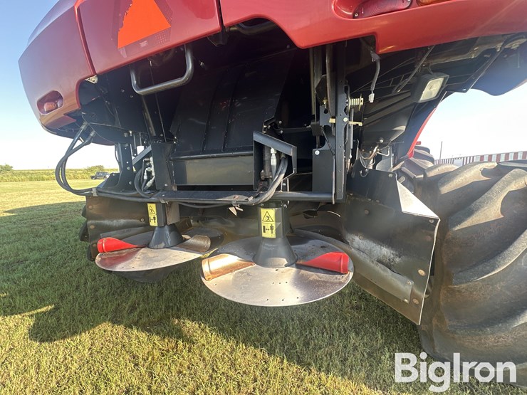 2016-case-ih-8240-image-15