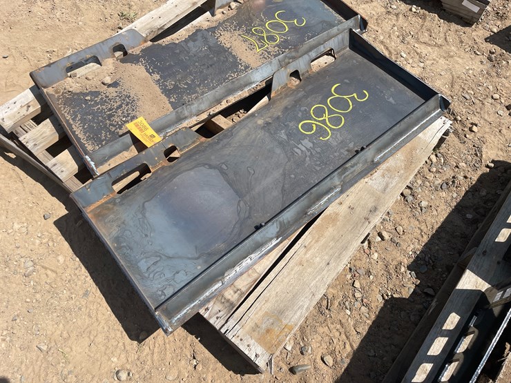 #3086-•-unused-2025-wolverine-quick-attach-mount-plate-image-1
