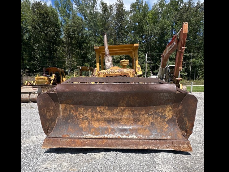 caterpillar-d6c-image-3