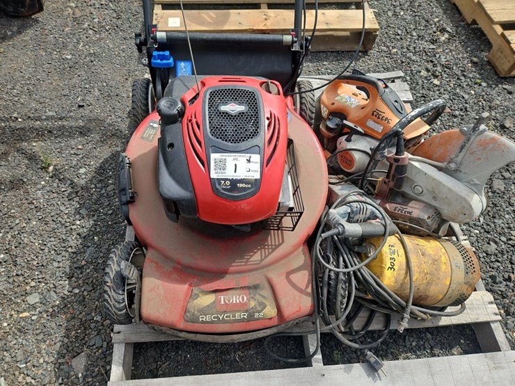 toro-22"-pushmower,-image-4