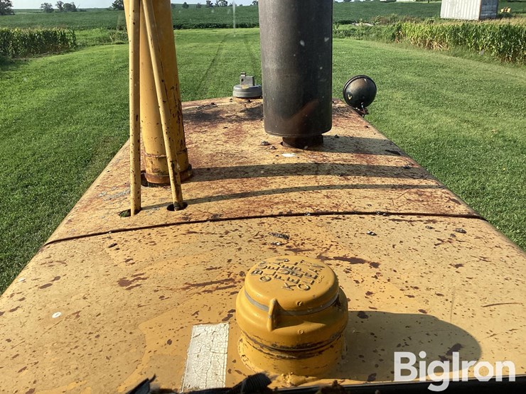 1973-caterpillar-12f-image-17