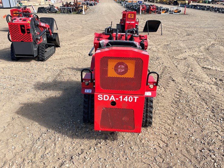 #9472-•-unused-2025-agt-crawler-loader-image-4