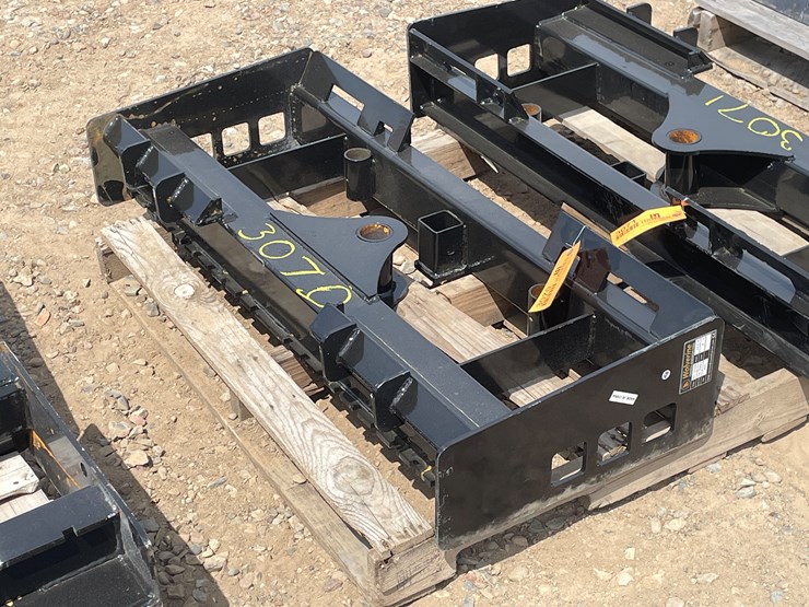 #3070-•-unused-2025-wolverine-pallet-fork-frame-attachment-image-2