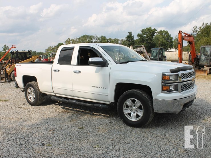 2014-chevrolet-silverado-1500-image-2