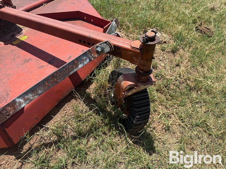 hesston-3600-image-12