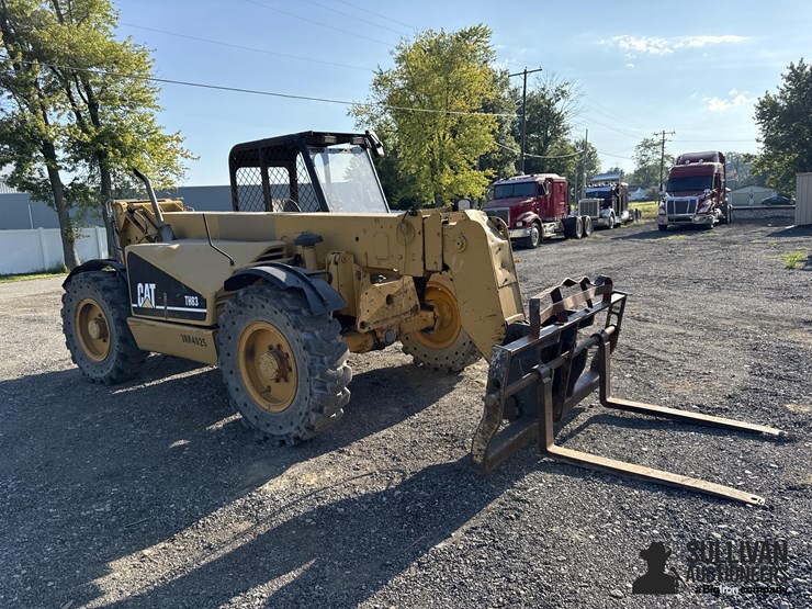 2002-caterpillar-th83-image-3