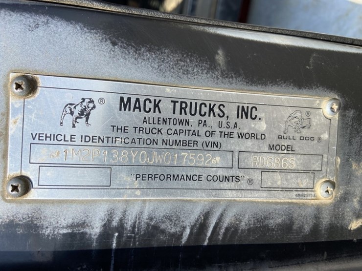 1988-mack-rd686s-image-12