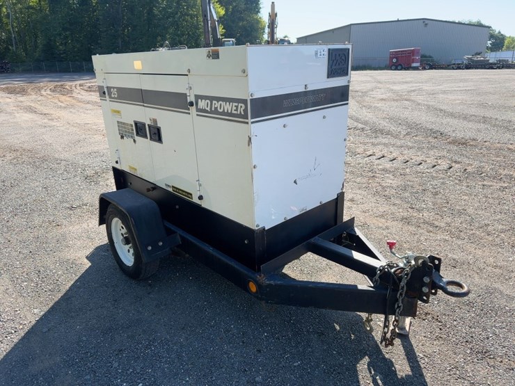 mq-whisperwatt-df-027012-tow-behind-generator-image-7