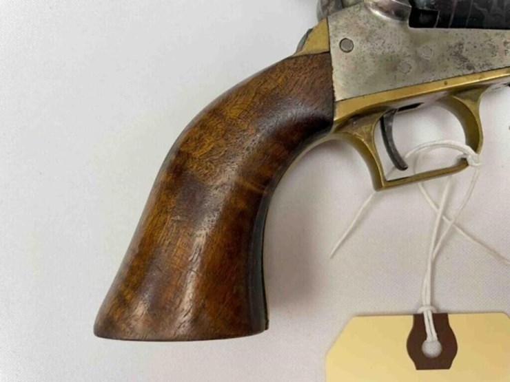 black-powder-revolver-image-12