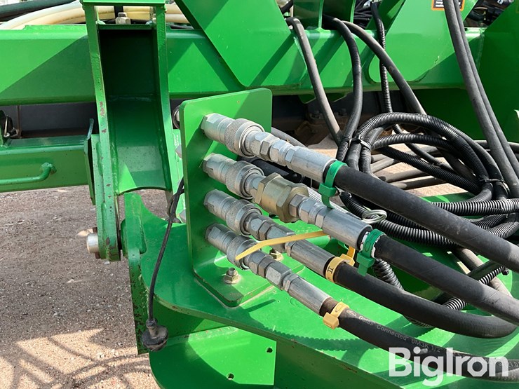 john-deere-15-image-15