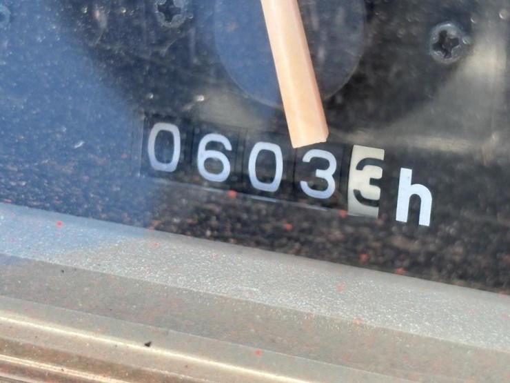 2017-massey-ferguson-gc1710-image-50