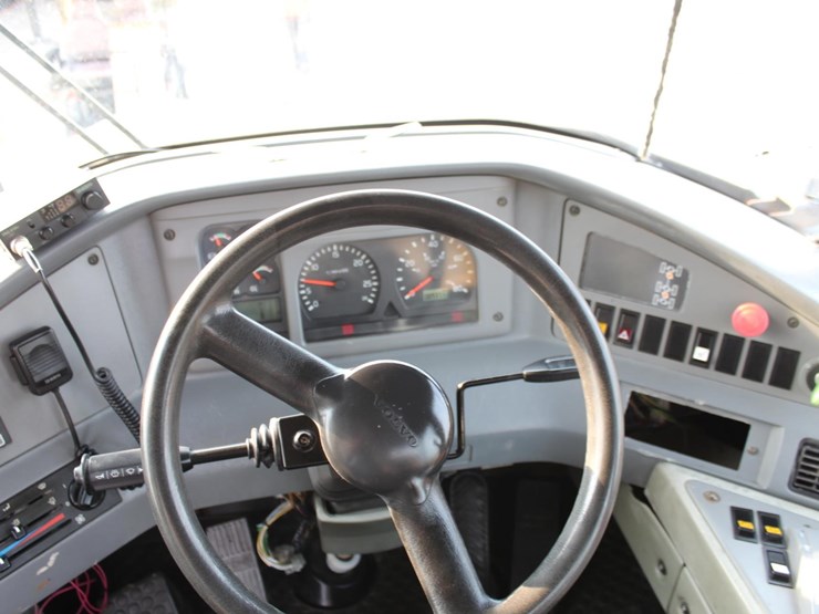 2006-volvo-a25d-image-4