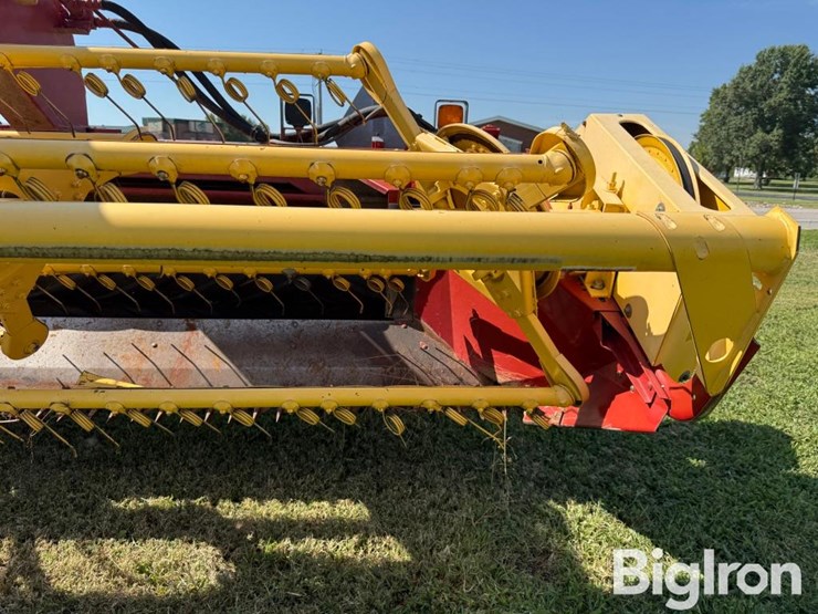 2007-new-holland-499-image-17