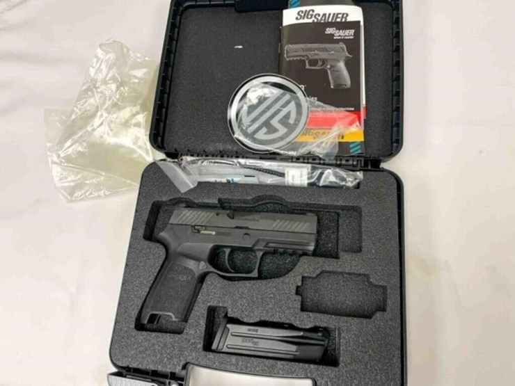 sig-sauer-9mm-pistol-image-2