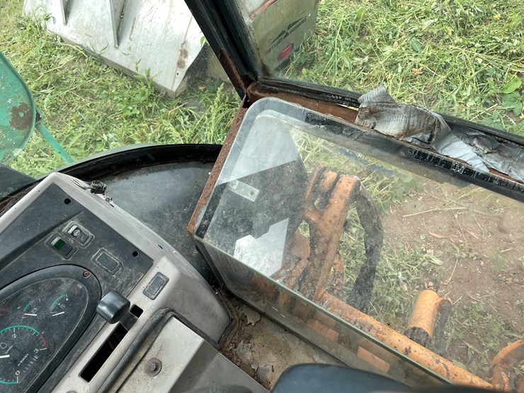 case-570m-xt-image-51