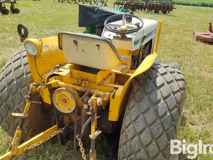 1972-international-cub-lo-boy-image-16