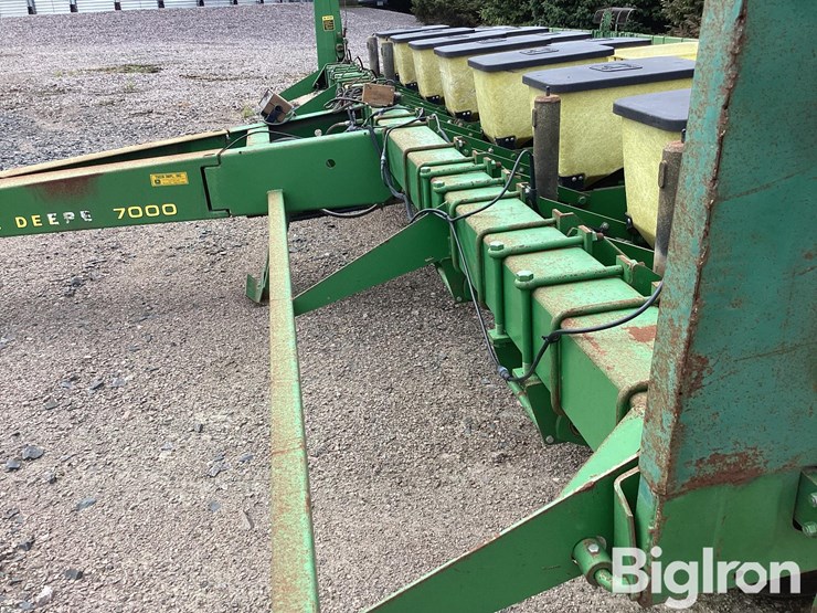 1983-john-deere-7000-image-20