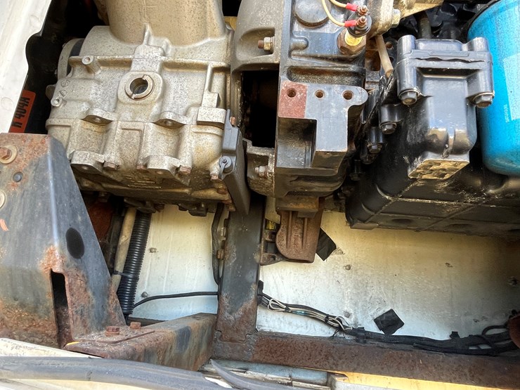 2016-utility-3000r-image-51