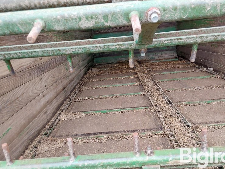john-deere-125-image-18
