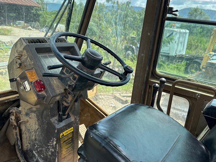 komatsu-wa250-image-5