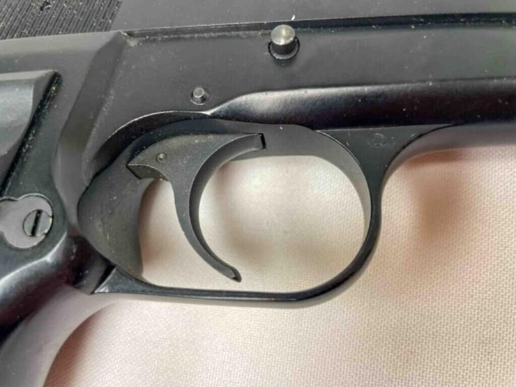 browning-hi-power-9mm-pistol-image-12