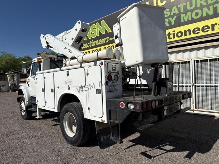 2000-international-4800-image-7