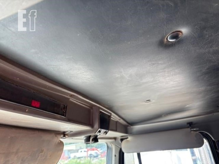 2006-kenworth-t800-image-27