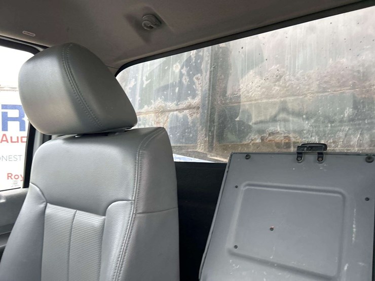 2015-ford-f350-image-22