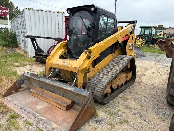 2020-caterpillar-299d3-image-5
