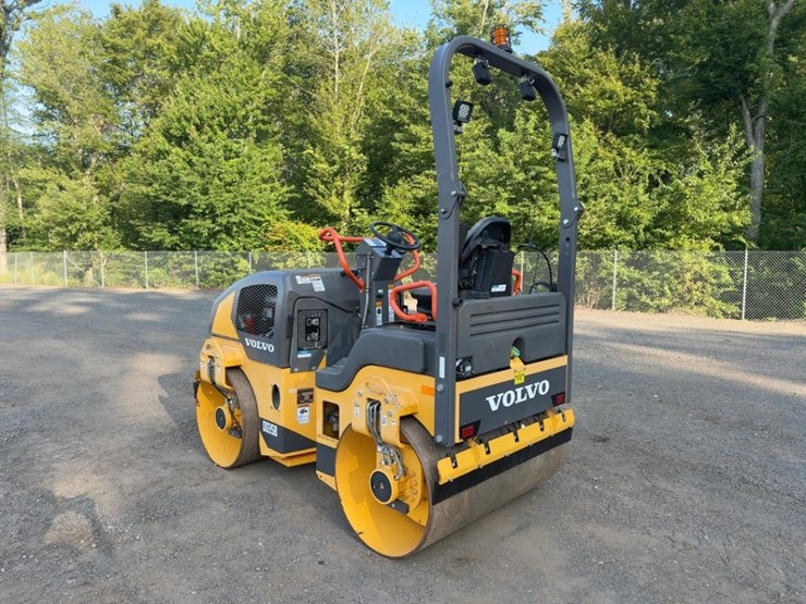 2020-volvo-dd35b-image-3
