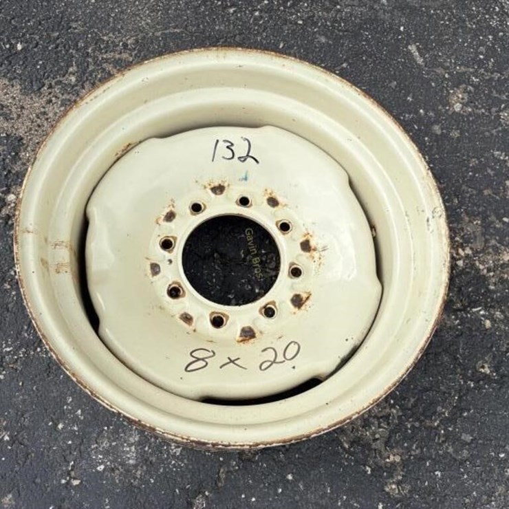 8x20 Rim