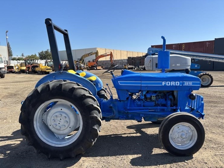 ford-2810-image-7