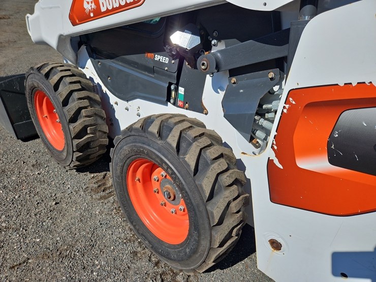2021-bobcat-s66-image-11