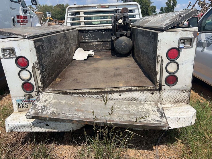 ford-f250-xl-image-15