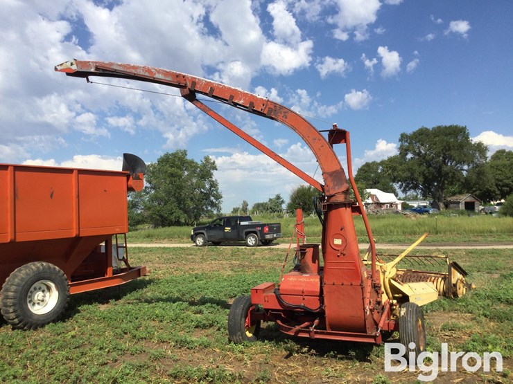 new-holland-717-image-2