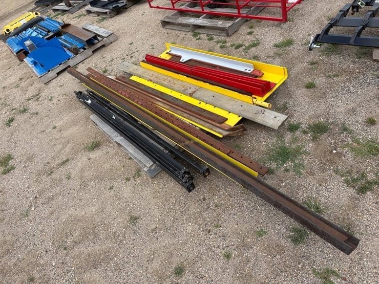 misc-flat-steel-stock-image-2