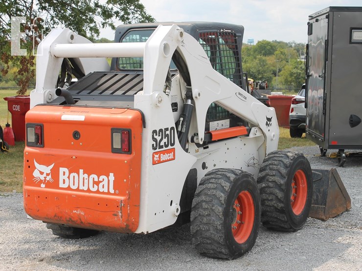 bobcat-s250-image-7
